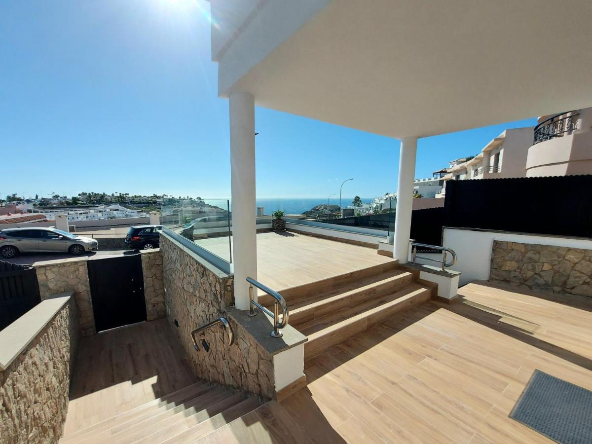 Villa Playa Amadores - Luxury Villa With Heated Pool Puerto Rico  Eksteriør billede